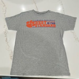 Clemson football t-shirt adult size medium.